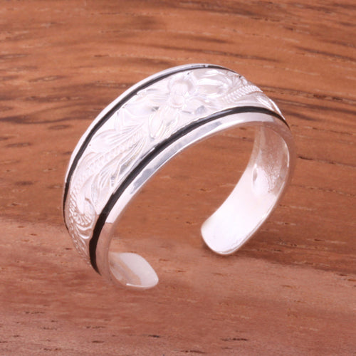 Toe Ring